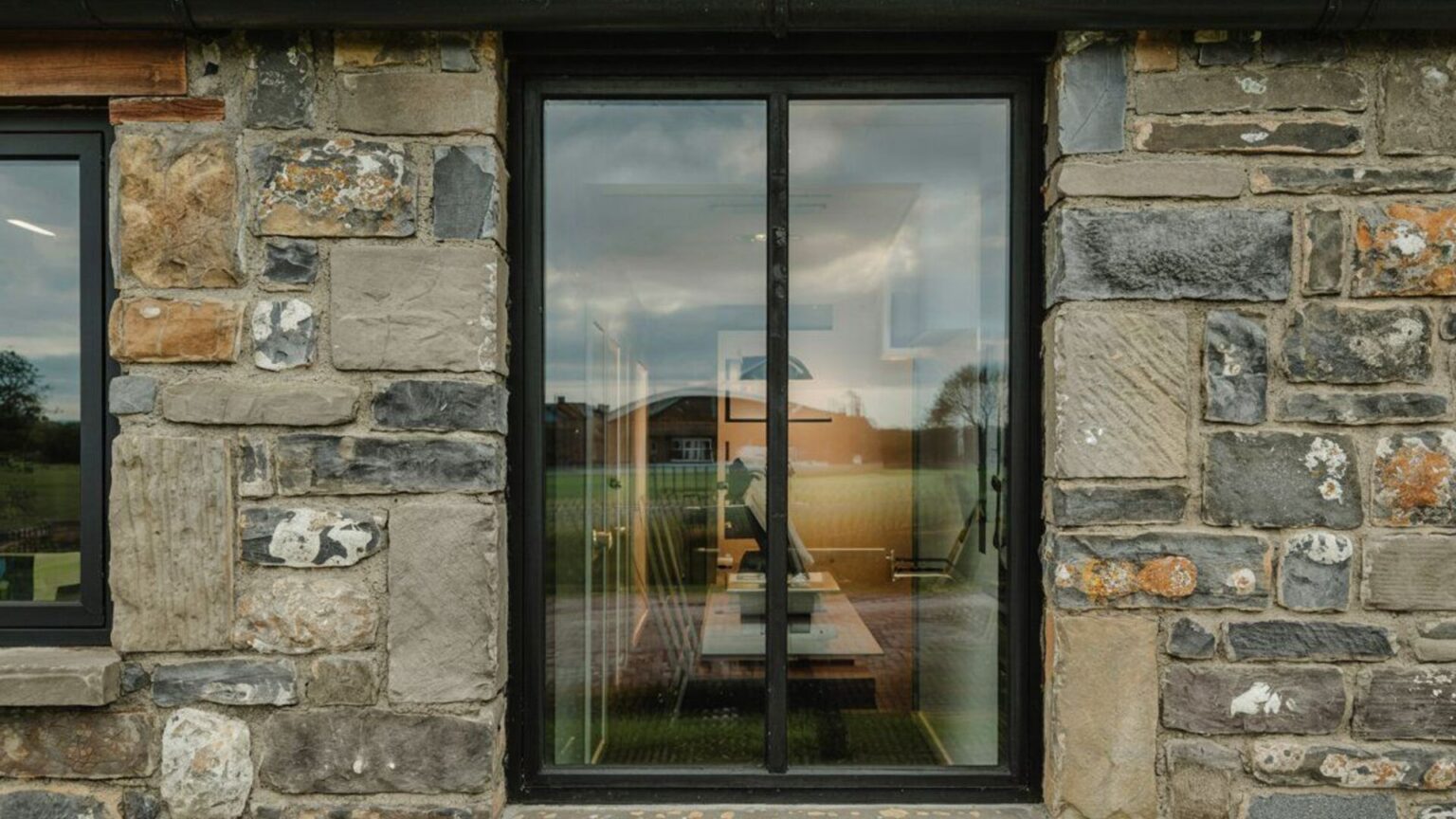Toughened Safety Glass Rules for Windows & Doors (UK Guide)